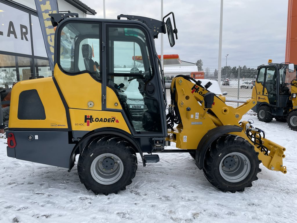 IH LOADER 60 HDC bild från höger