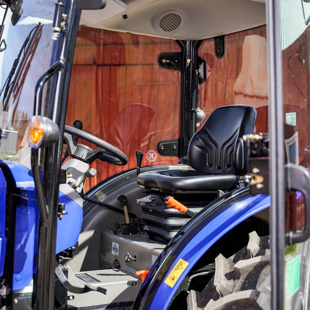 Lovol 50 hk 4wd med frontlastare