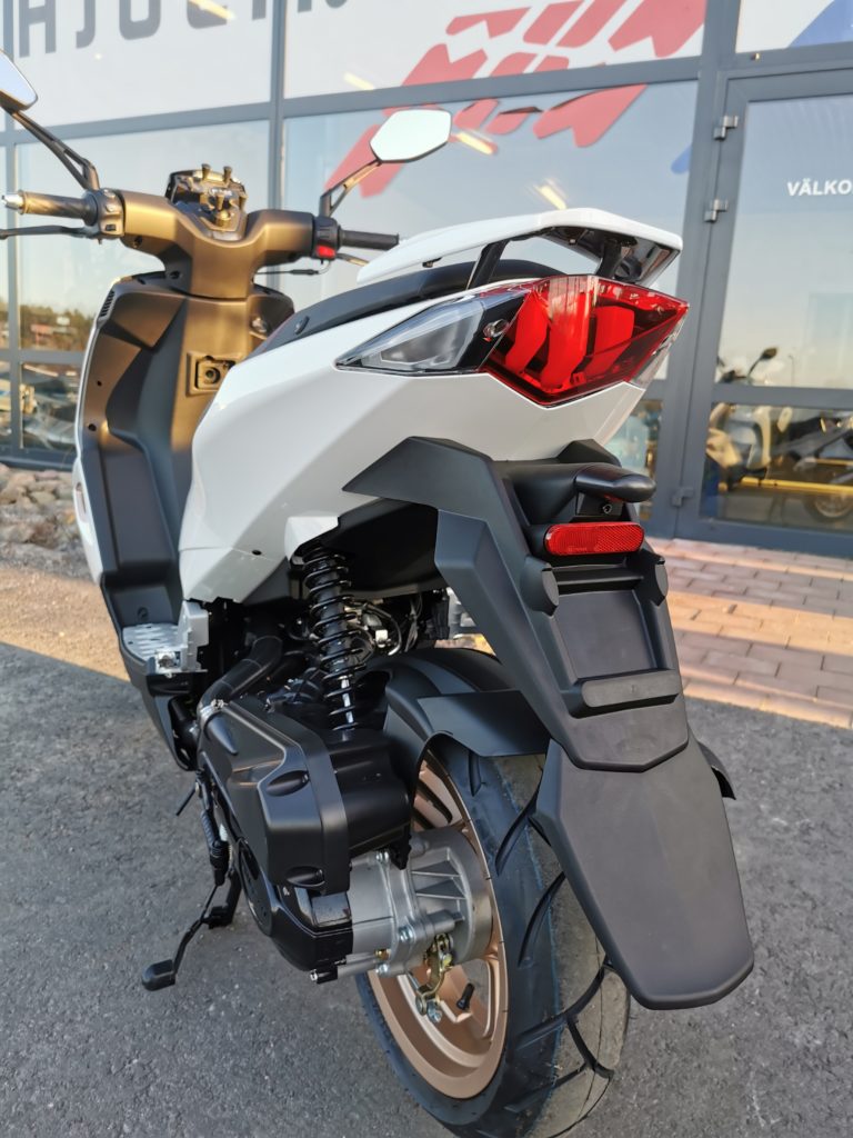 Peugeot Speedfight 4 bakifrån