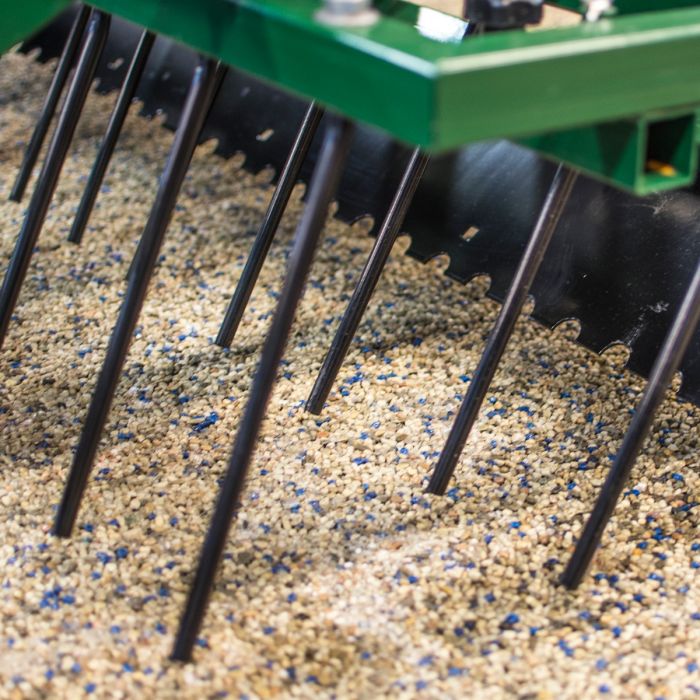 Ridbaneharv 1,5 m kör runt på ridbanan stillastående