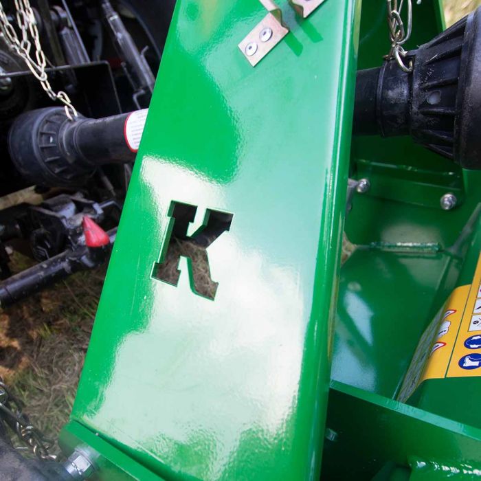 Vertikalklippare från Kellfri med arbetsbredd på 1,25m