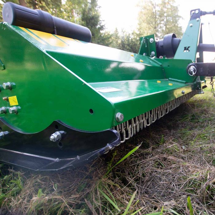 Vertikalklippare WKM125 har en arbetsbredd på 1,25m