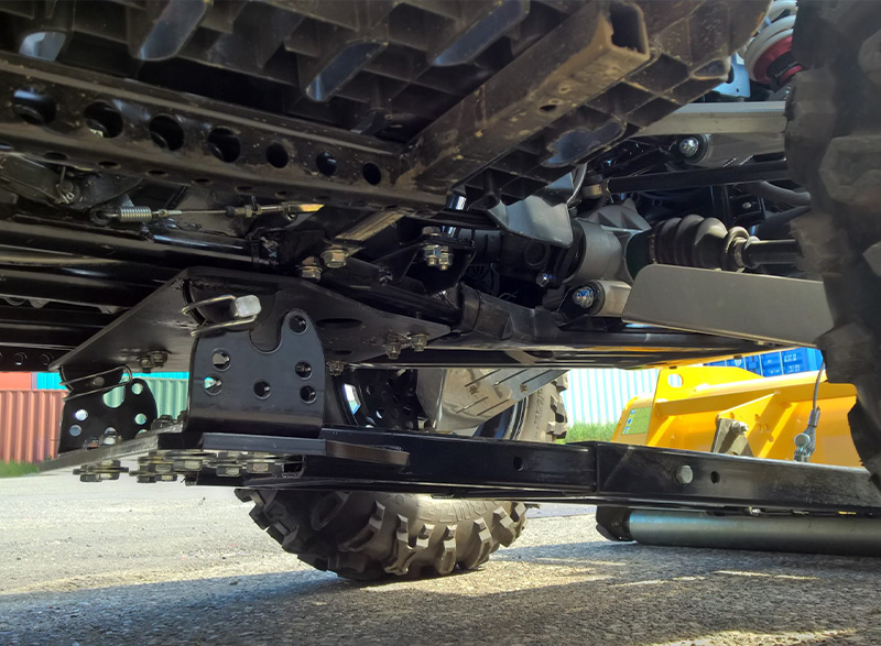 Fästanordnding för UTV snöslunga