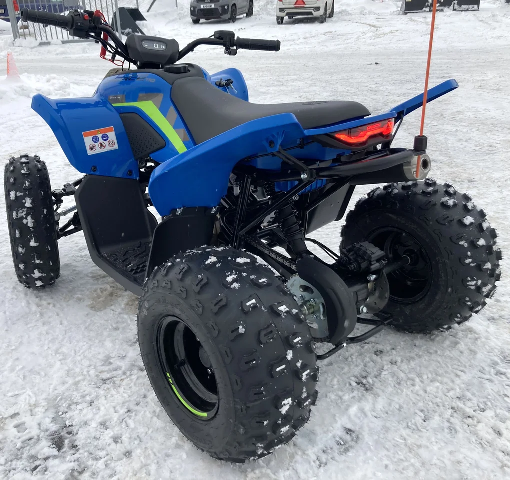 Blå fyrhjuling för barn