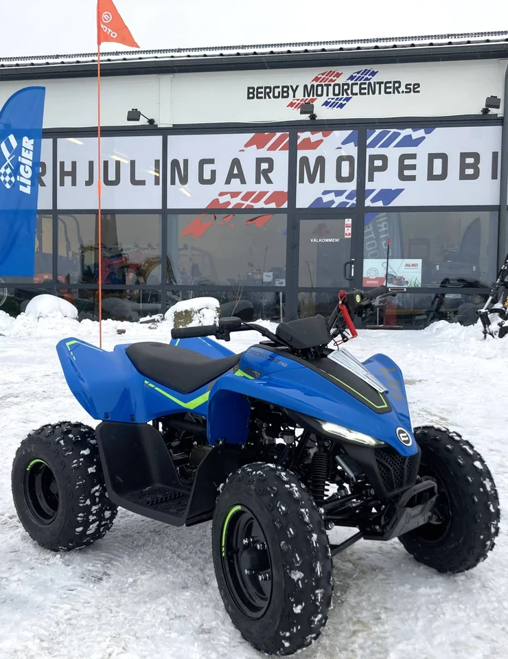 Provkör CFMOTO CFORCE fyrhjuling för barn hos Bergby Motorcenter