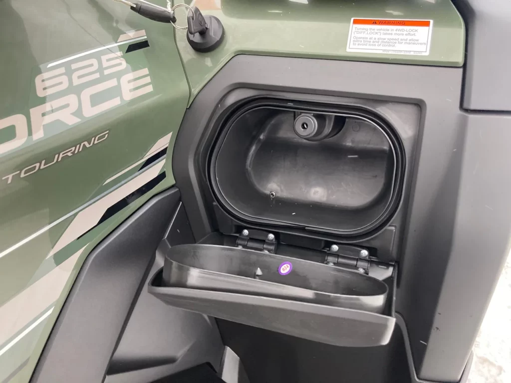 cfmoto cforce 625 lång fyrhjuling förvaringsutrymme