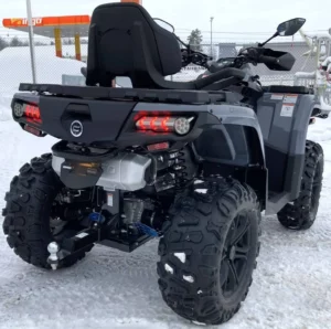 CFMOTO cforce 850 fyrhjuling bakifrån